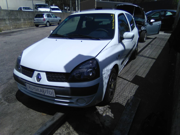 CLIO II  RENAULT - ID V_V5441