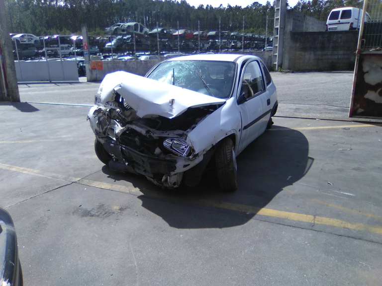 CORSA B  OPEL - ID V_V7194