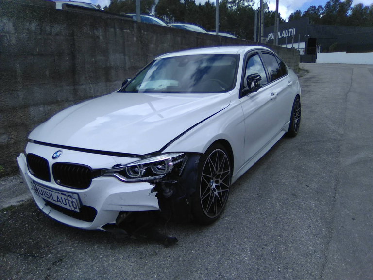 3  BMW - ID V_V7242
