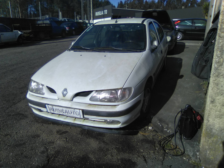 MEGANE I  RENAULT - ID V_V5186