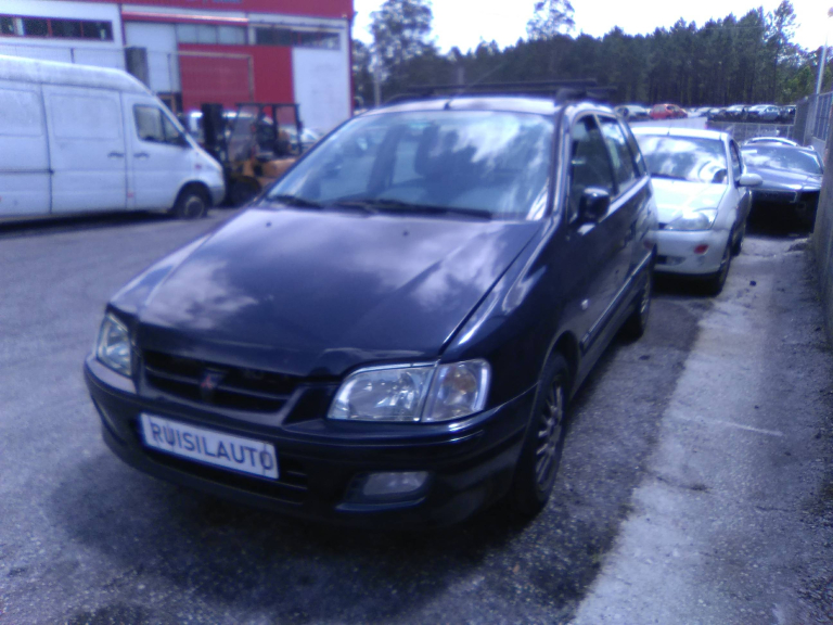 SPACE STAR Veículo multiuso  MITSUBISHI - ID V_V7316