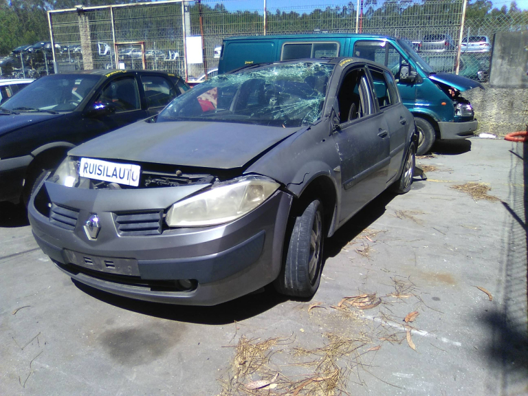 MEGANE II  RENAULT - ID V_V8206