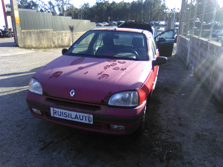 CLIO I  RENAULT - ID V_V7845