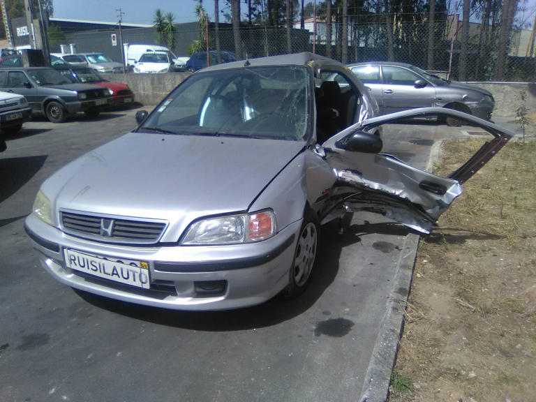 CIVIC VI três volumes  HONDA - ID V_V8191