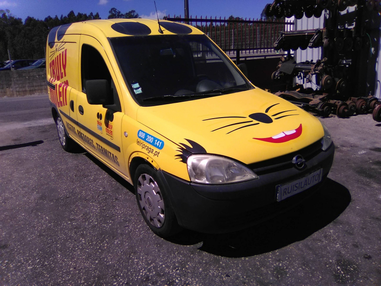 COMBO Tour  OPEL - ID V_V3471