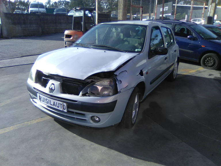 CLIO II  RENAULT - ID V_V6878