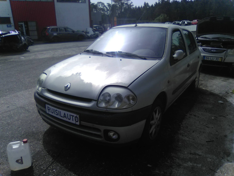 CLIO II  RENAULT - ID V_V6285