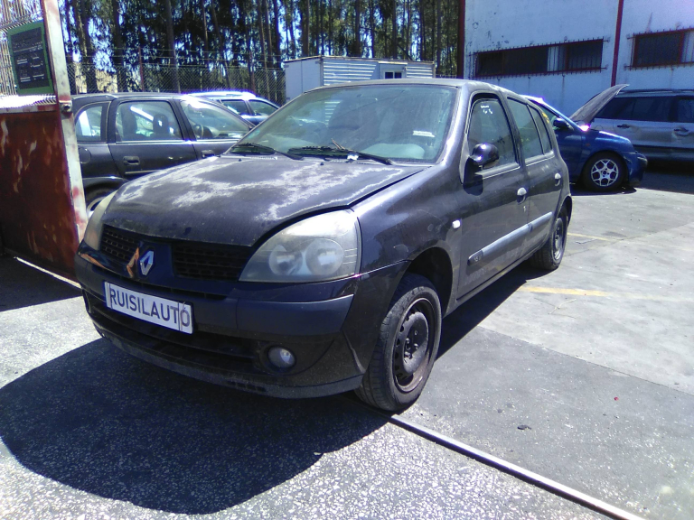 CLIO II  RENAULT - ID V_V7447