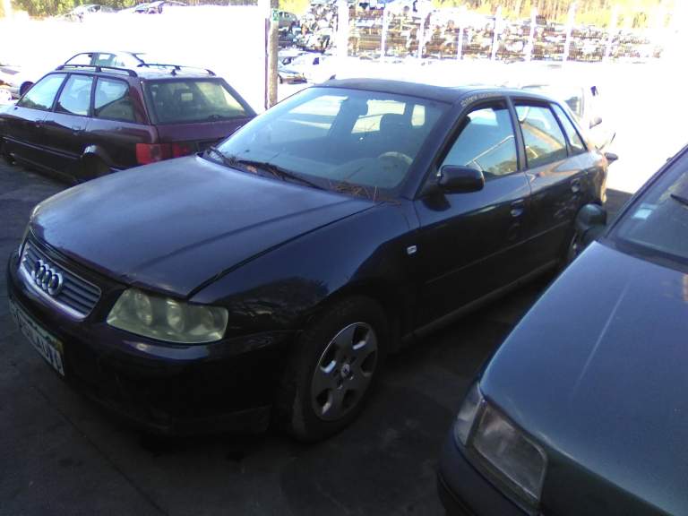 A3  AUDI - ID V_V8165