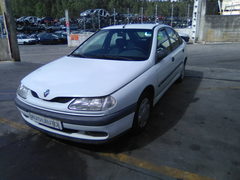 LAGUNA I Grandtour  RENAULT - ID V_V4876