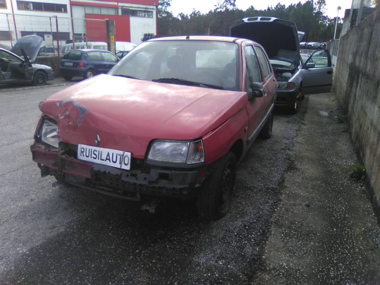 CLIO I  RENAULT - ID V_V7570