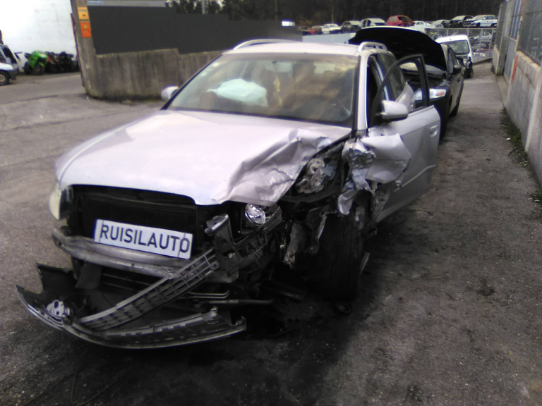 A4 Avant  AUDI - ID V_V6833