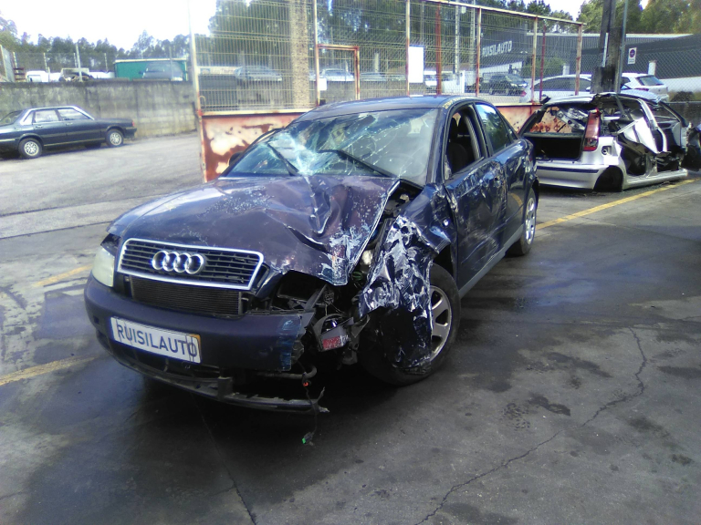 A4  AUDI - ID V_V7217