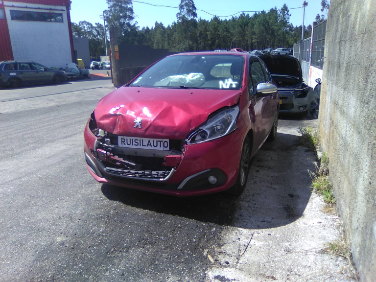 208 I  PEUGEOT - ID V_V6521