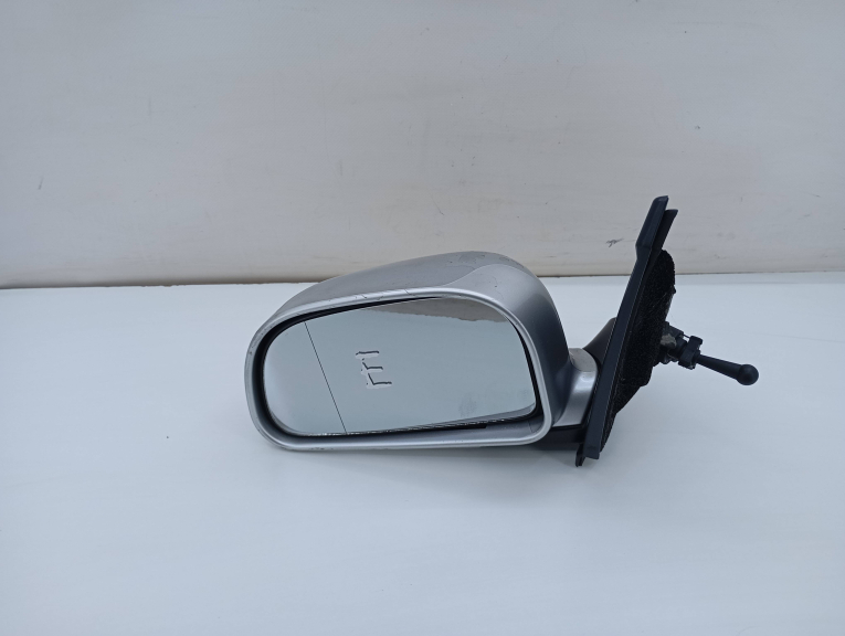 Espelho Retrovisor Esquerdo Manual MITSUBISHI - ID S_2816694