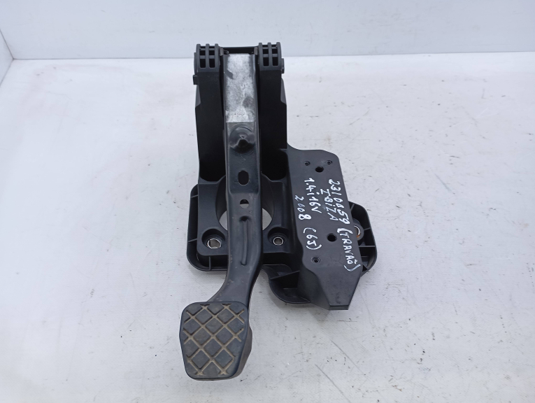 Pedal Travão SEAT - ID S_16040412