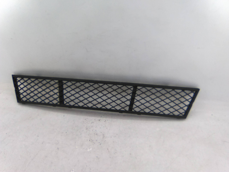 Grelha Parachoques Frente Meio BMW - ID S_21051459