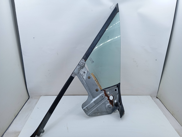 Canto Triângulo Fixo Porta Esquerda OPEL CALIBRA A (C89) | 89 - 97 Imagem-1