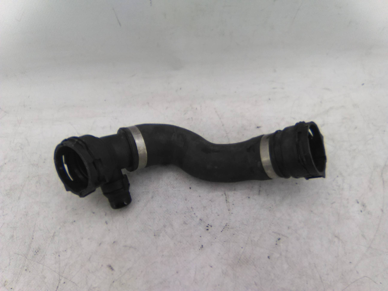 Tubo água BMW 5 Touring (F11) | 09 - 17 Imagem-2