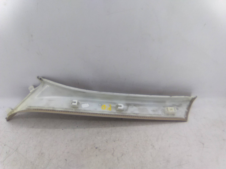 Forra Pilar A Direito BMW 5 Touring (F11) | 09 - 17 Imagem-1