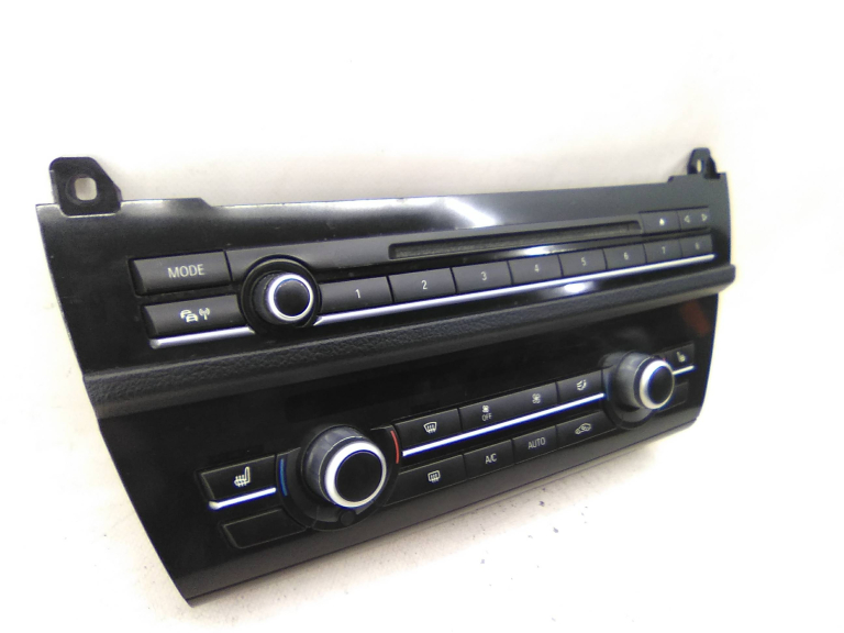 Climatronic BMW 5 (F10) | 09 - 16 Imagem-2