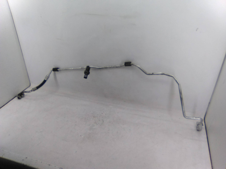 Tubo Ar Condicionado BMW - ID S_21053023