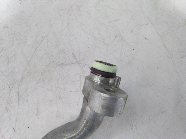 Tubo Ar Condicionado BMW 5 Touring (F11) | 09 - 17 Imagem-2