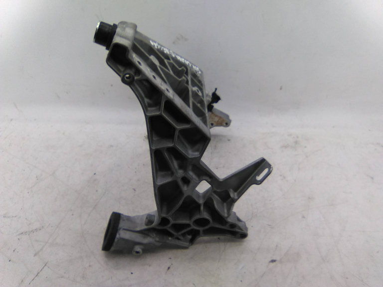 Suporte Coluna Direção BMW 5 Touring (F11) | 09 - 17 Imagem-1