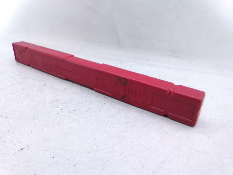 Triângulo Sinalização BMW - ID S_21051114