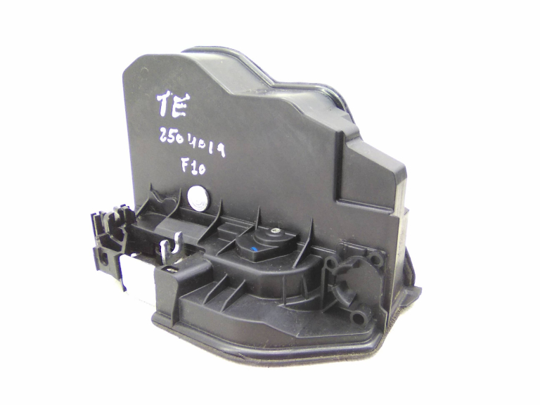 Fechadura Porta Trás Esquerda BMW - ID S_21051867