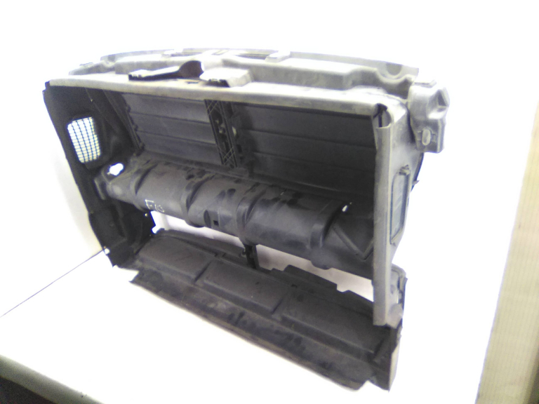 Defletor Radiador BMW 5 (F10) | 09 - 16 Imagem-2