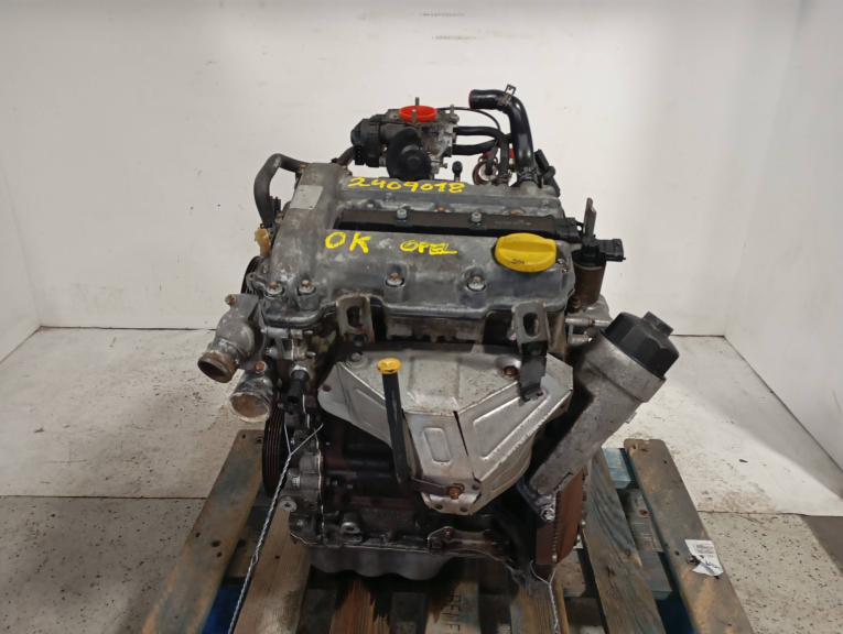 Motor OPEL CORSA B 