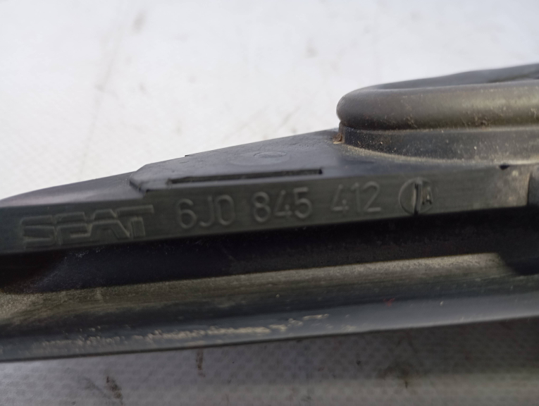 Vidro Fixo Pilar A Direito SEAT IBIZA IV (6J5, 6P1) | 08 - 17 Imagem-3