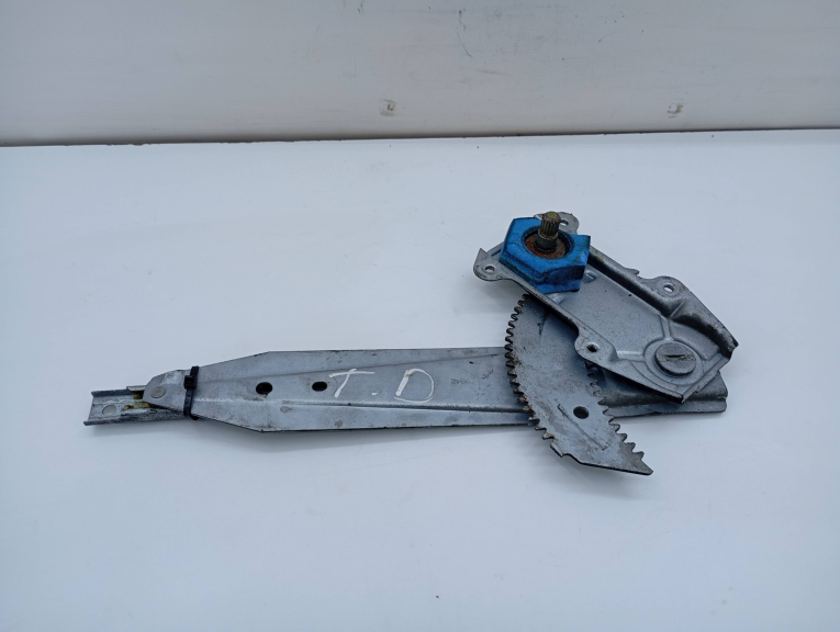 Elevador Completo Trás Direito Manual NISSAN - ID S_13789816