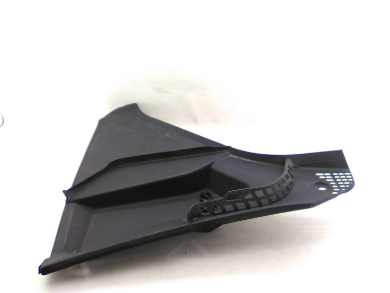 Forra Curcuvan Esquerda BMW 5 (F10) | 09 - 16 Imagem-1