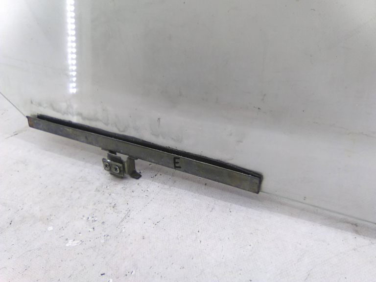 Vidro Porta Esquerda FIAT 127 (127_) | 71 - 96 Imagem-1