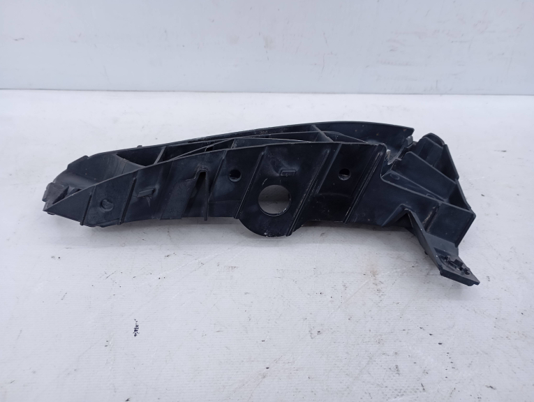 Guia / Encaixe Parachoques Trás Direito SEAT IBIZA IV (6J5, 6P1) | 08 - 17 Imagem-2