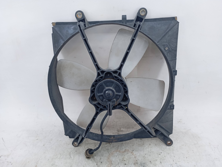 Motoventilador TOYOTA COROLLA Station Wagon (_E9_) | 87 - 95 Imagem-1