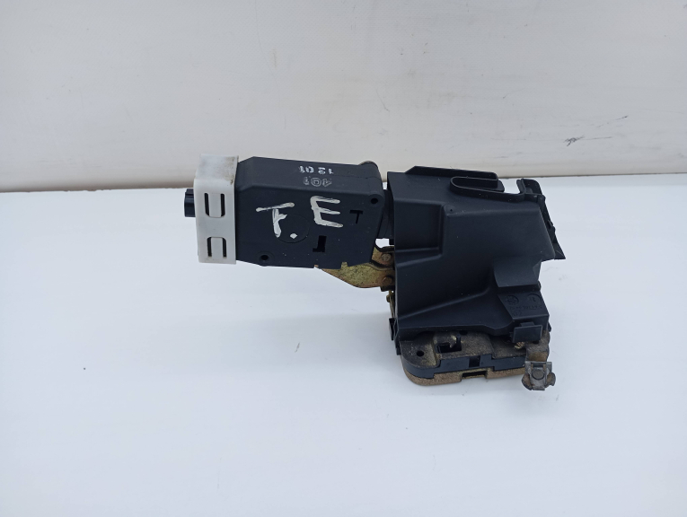 Fechadura Porta Trás Esquerda MITSUBISHI - ID S_3277822