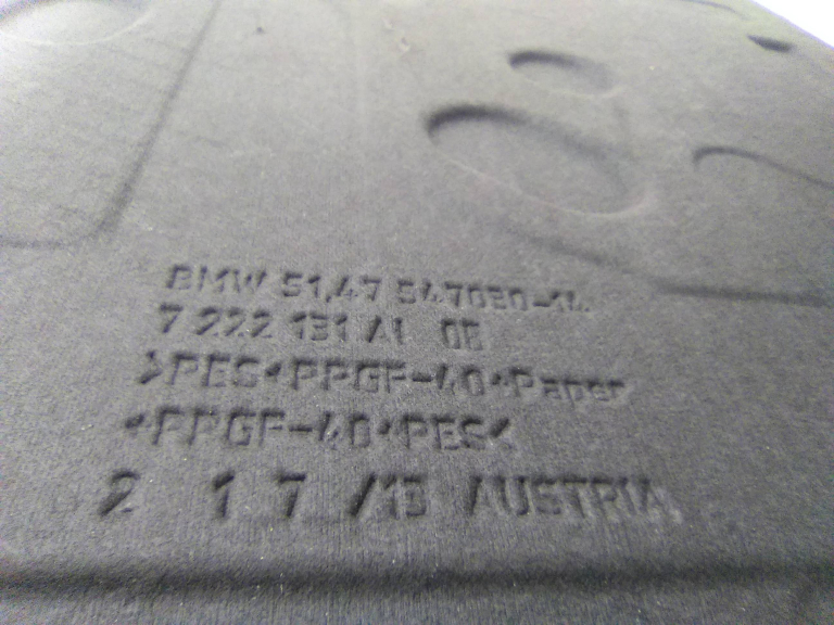 Tampa Mala Superior BMW 5 (F10) | 09 - 16 Imagem-2