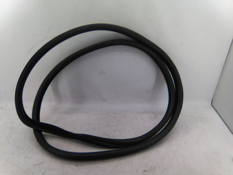 Borracha Carroçaria Porta Frente Direita BMW - ID S_16735200