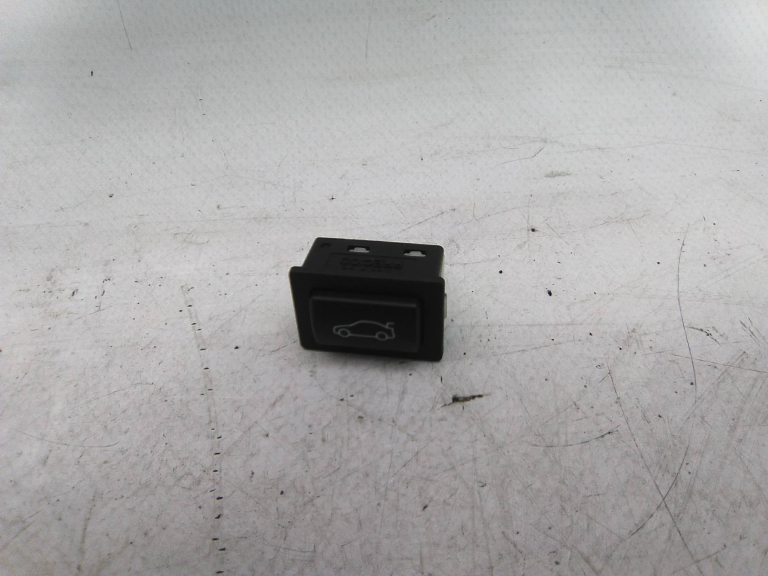 Botão Abertura Mala BMW - ID S_16959802