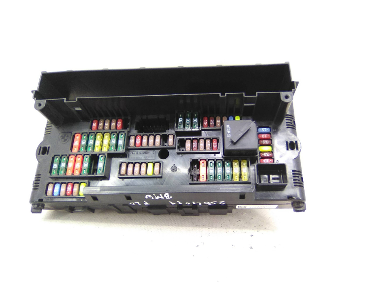 Caixa Fusiveis BMW - ID S_21051733