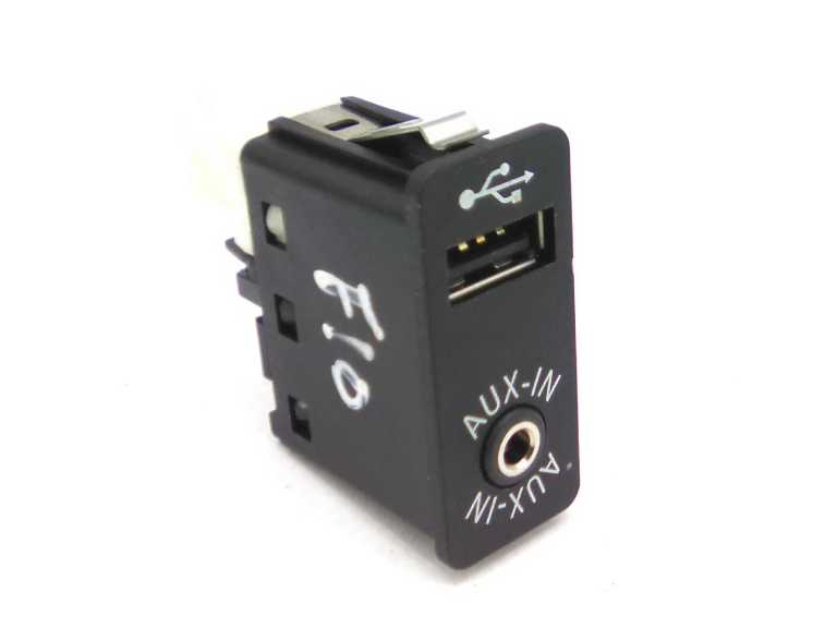 Entrada Usb BMW - ID S_21052192