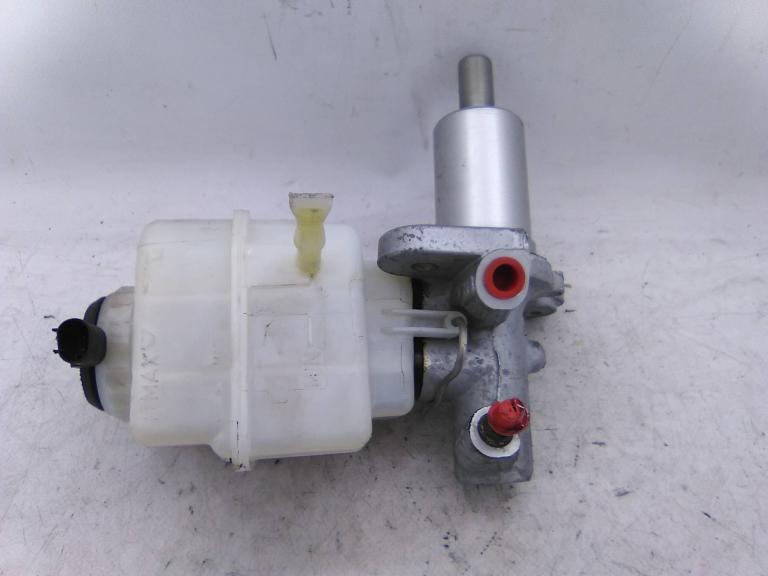 Bomba Principal Travões BMW 5 Touring (F11) | 09 - 17 Imagem-3