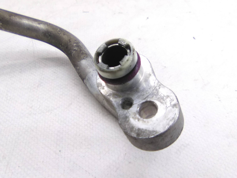 Tubo Ar Condicionado BMW 5 (F10) | 09 - 16 Imagem-3