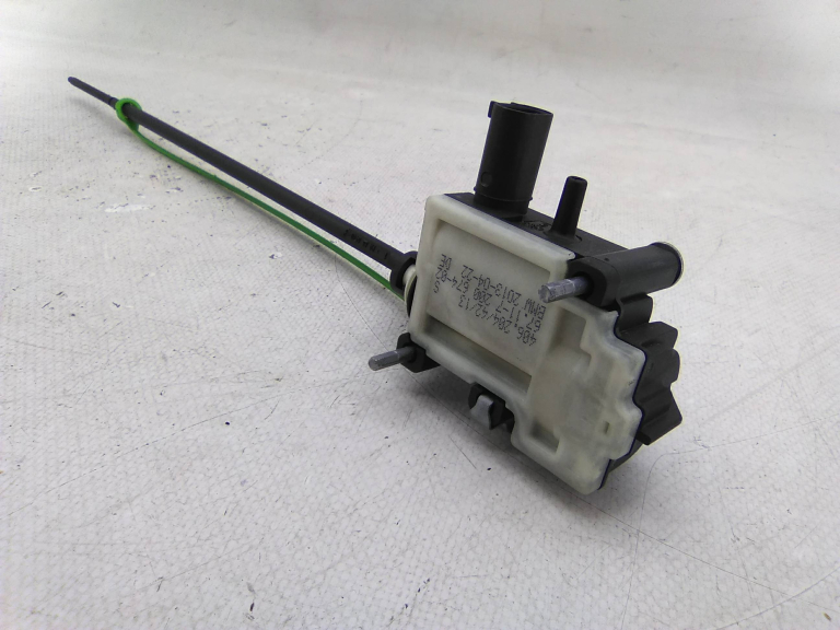 Pistola Fecho Central Tampa Combustível BMW - ID S_21051772