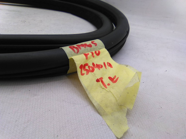 Borracha  Carroçaria Porta Trás Esquerda BMW 5 (F10) | 09 - 16 Imagem-1