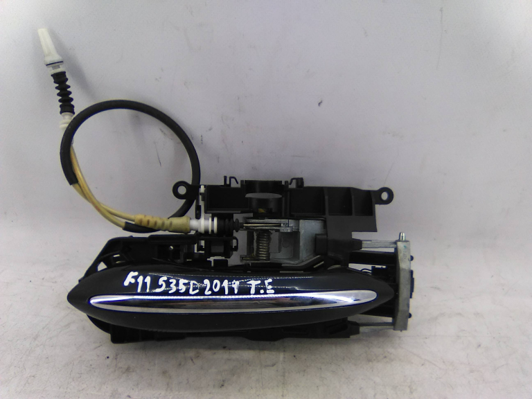 Puxador Exterior Trás Esquerdo BMW - ID S_16734142