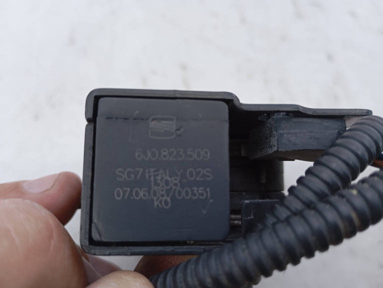 Fechadura Capot SEAT IBIZA IV (6J5, 6P1) | 08 - 17 Imagem-2